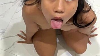 i blasted a huge load on this cute 18 year asian girlfriend