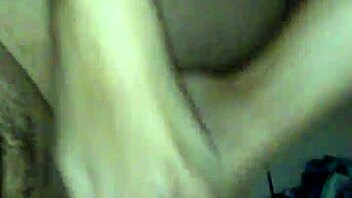 Expert FOOTJOB leads to intense release in casual setting