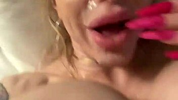 I feel so thrilled by Danielle Derek's huge facial explosion