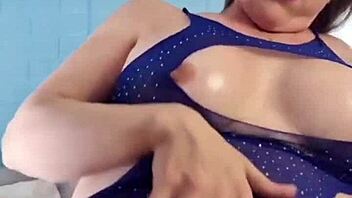 Oh man, check out this Spanish milf with an enormous clit – she's totally owning that solo vibe!