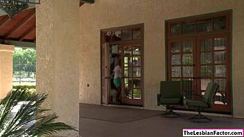 Hot milf Alexis Fawx enjoys time with young lesbian