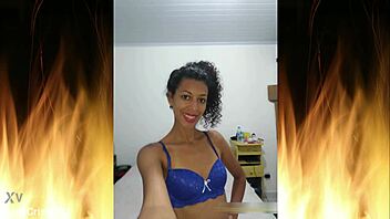 check out this beautiful brunette flashing her sexy lingerie in homemade exhibitionist fun! 😍👙