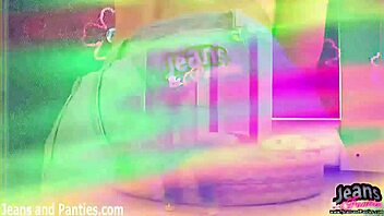 oh wow my tight skinny jeans are making you so hard right now