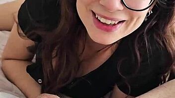 glasses babe slow handjob massage ruined my orgasm 😩