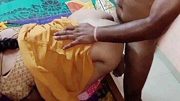 guy licks my pussy then puts penis in while sitting