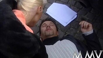 Erotic redhead and blonde harlots sucking huge monster cocks in retro hardcore blowjob action!