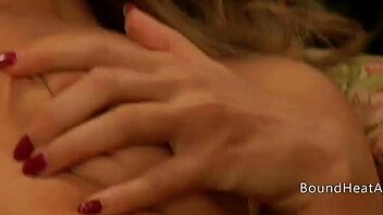 Hey, this dom lesbian is fingering herself to orgasm dreaming about her slave