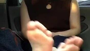 Cute Japanese woman showing her feet – who's into candid fetish vibes? 👣