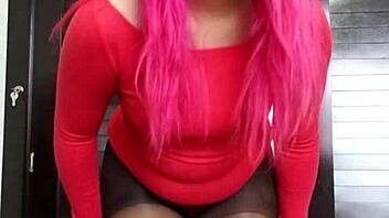 Solo Fetish Display Black Stockings And Shaved Pussy Tease From Naughty Mexican Milf