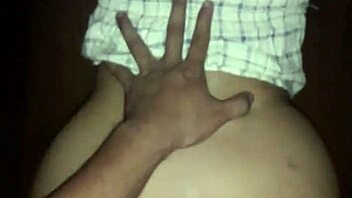 Indonesian woman chats casually then secretly meets for fun while husband is away