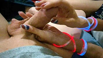 4th of july pov close up hand job with dripping cum and pretty nails 💅🇺🇸