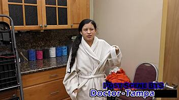 dr tampa offers commissary cash to mya in hospital roleplay with gloves