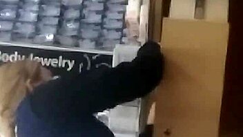 Wow, check out that hot young booty shaking!