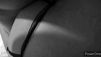 Gordibuena Ends Year Milking Cum On All Fours With Big Ass And Tits