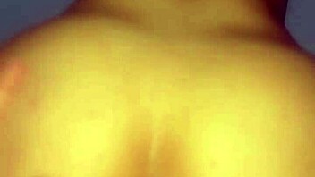 Raw Amateur Action With Curvy Beauty At Midnight!