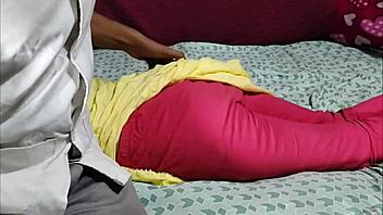 Guy Convinces Woman To Fuck Him Hard