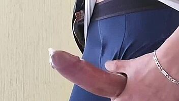 Would you like to jerk off this huge cock in a quick outdoor homemade session?