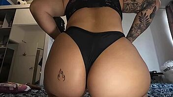 i masturbated til tearin my lil asshole