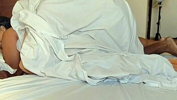 Hey, on Valentine's Day this BBW got cum in her mouth after intense action