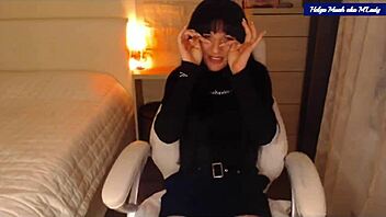 Helga Muah Aka Mlady Shows Bad Behavior But Sweet Pussy Pleasures!