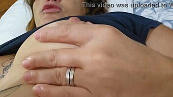 O Vizinho Encheu Minha Buceta De Porra