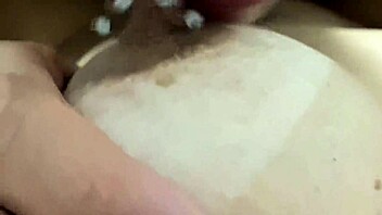 Comendo a Vizinha Escondido with Sexy Shaved Pussy and Juicy Orgasm in Homemade Action