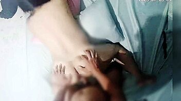 Chubby pregnant asian pinay woman in amateur clip 😊