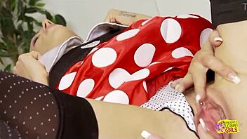 Sucking on a Swollen Clit in 69 Position Is This Brunette's Idea of Fun with Blonde Kissing Toys and Fingering 😏