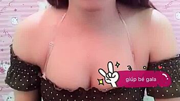 she wore a short skirt revealing her red vietnamese asian panties in upskirt view