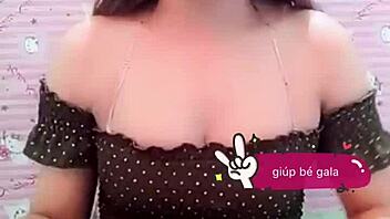 she wore a short skirt revealing her red vietnamese asian panties in upskirt view