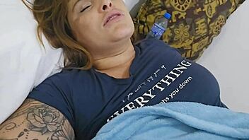 O Vizinho Encheu Minha Buceta De Porra