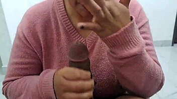 I'm having an affair with this Colombian BBW's big natural tits 😈