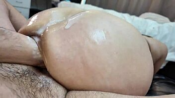 Nymphomaniac's Pussy Torn On Deep Fisting And Big Cock Domination