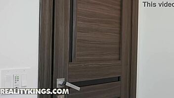 reality kings - lily starfire's ex didn't satisfy her but bff kira noir does with wet pussy play 🔥💦