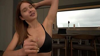 oh gosh, i need protein so bad right now, will ya help me out with this pov thing?