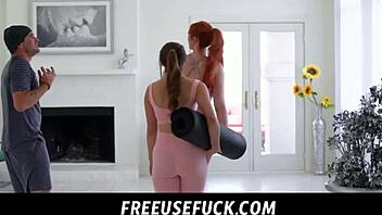 hey check out this wild yoga session with yogi nathan bronson penelope kay and lauren phillips 🧘‍♀️🔥