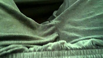 What If Jessica Gives Footjob Handjob Cumshot In Flip Flops?