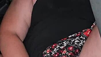 Milf squirt with huge dildo