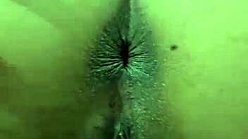 hey brenda from floripa is showing off her style 😊 solo vibes here