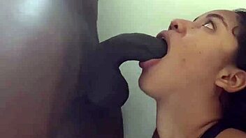 DEEPTHROAT QUEEN TAKES EVERY INCH IN HER MOUTH WITH PASSION