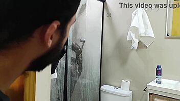 Personal trainer shows neighbor free squat lesson