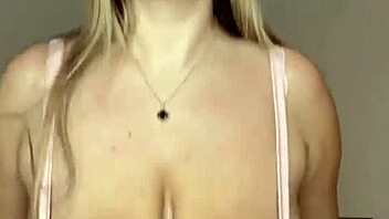 I bounce my huge natural tits like riding a cock