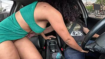 Amanda Luz Debuts In Car Giving Ass On City Streets As Juicy Brazilian Latina Gets Licked