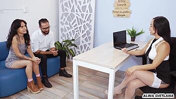 In the office, the boss uncovers an affair at work and joins in as a corrective measure