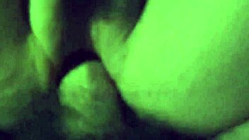 Amateur Housewife Amberlinax13 Gets Up Close With Prestonx13 In Bedroom. But Can She Handle Sexy Big Tits Fucking On His Cock In Usa Pussy Action?