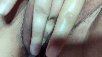 Fieryaries Fingers Herself Deep With Buttplug In August 2025 Solo