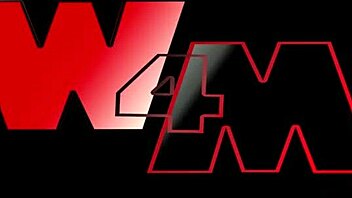 Ebony milf unleashes creamy squirting in intense solo masturbation session!