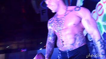 I love flashing my big ass outdoors and riding a massive cock until cum fills my mouth.