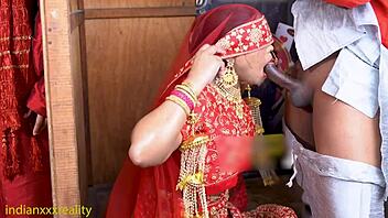 indian desi action in hindi with homemade sucking and kissing