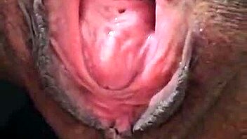 hey brenda from floripa is showing off her style 😊 solo vibes here